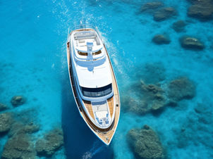 What to Expect on a Luxury Yacht Day in Jamaica