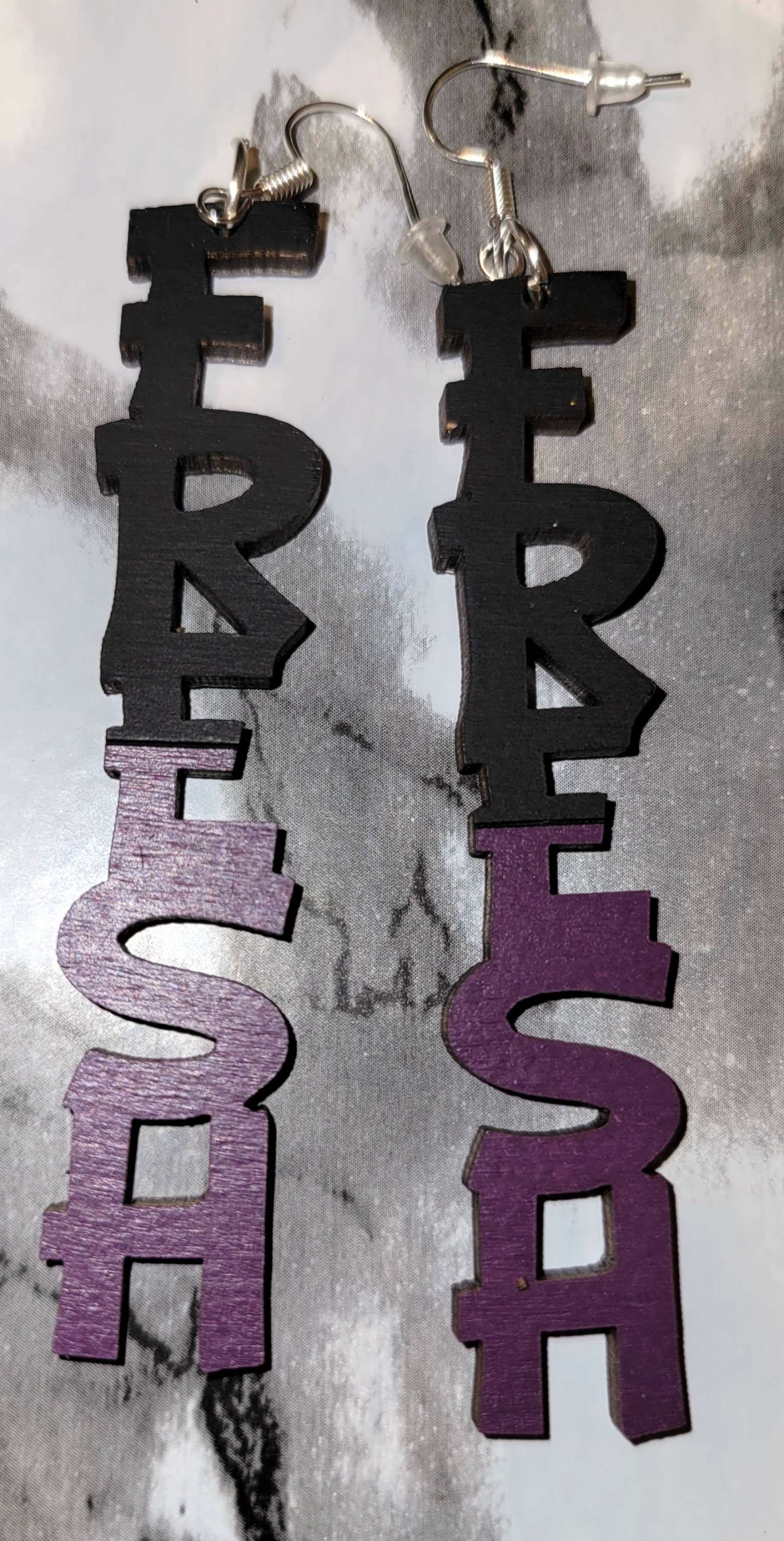 "BLACK WINE" F.R.E.S.H graffiti earrings 