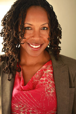 Miata Edoga Headshot