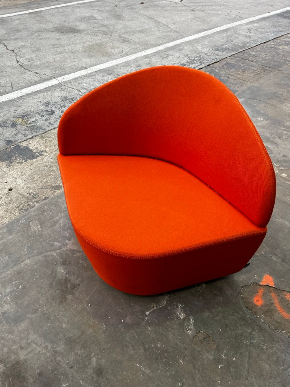 Miniature : Lot de 2 fauteuils lounge REXSITT tissu orange (Qté : 1) CHA517