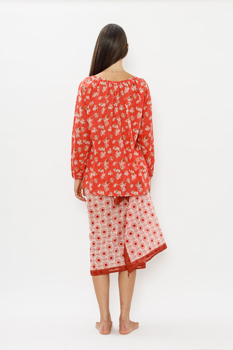 Miniatura: akriti top flory red