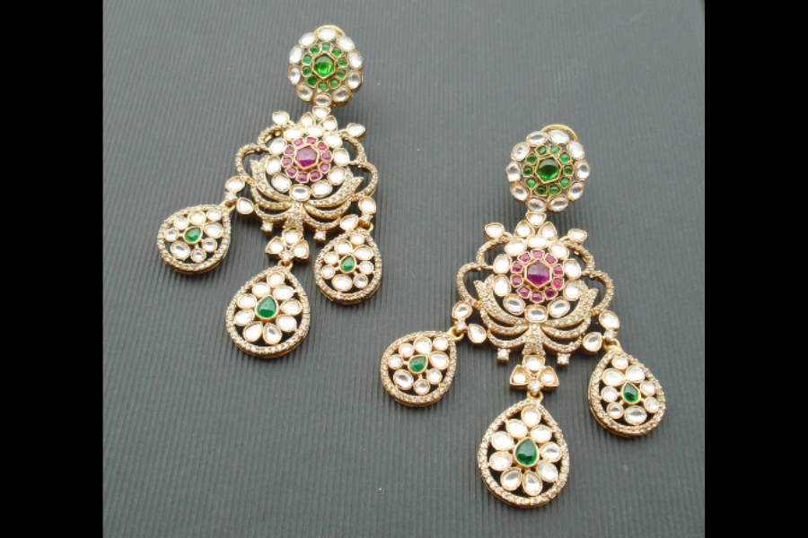 Sophisticated Kundan Jadau Earrings with multicolour Onyx Stone