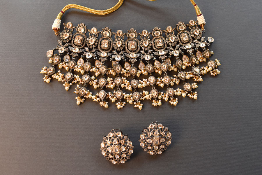 Thumbnail: Designer Antique Royal Choker  Set in Kundan and Pearl