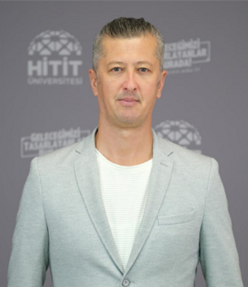 Prof. Dr. Özer ŞENDÖKMECİ.png