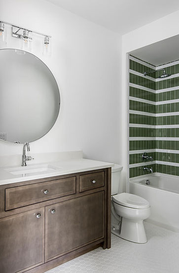 1308 Lone Oak Secondary Bath 3.jpg