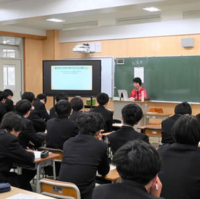 【レポート】横浜翠嵐高校で分野別職業講話