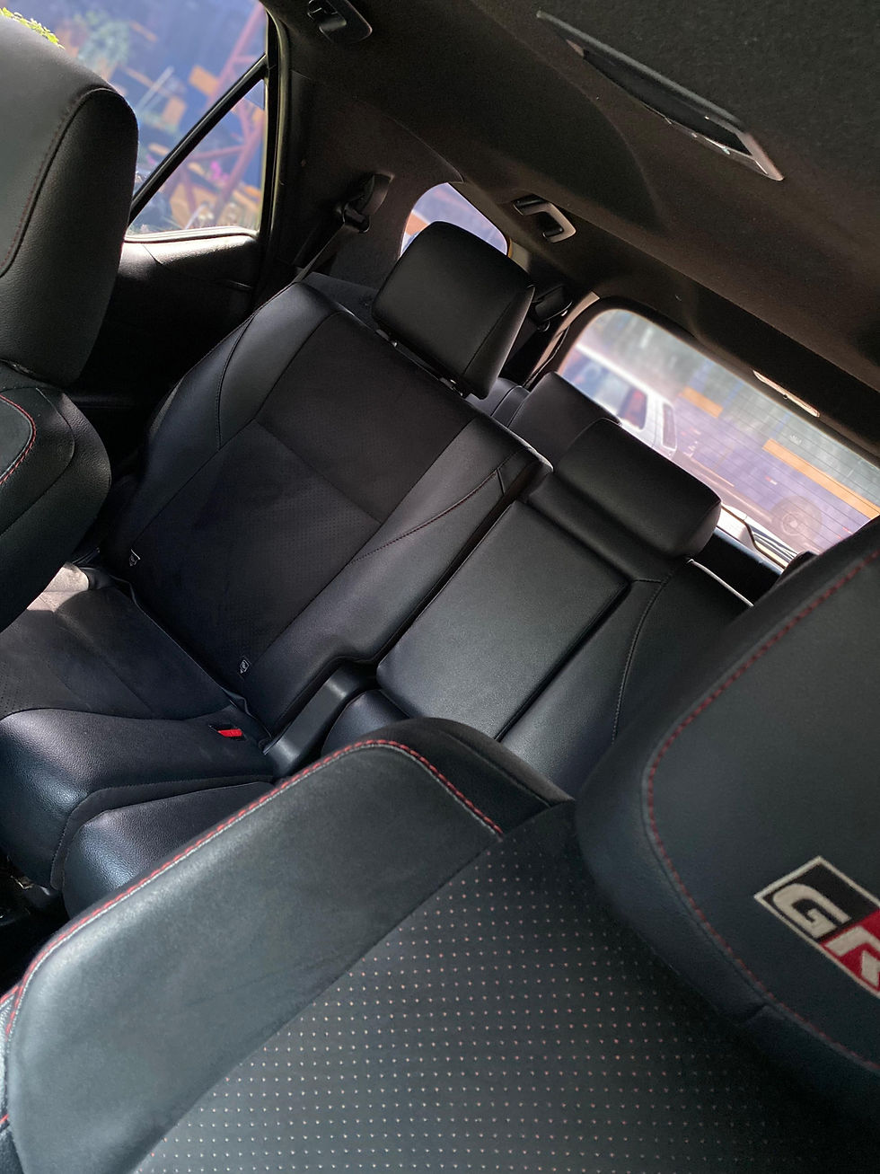 Miniatura: TOYOTA SW4 GR 4x4 2.8 TURBO-DIESEL