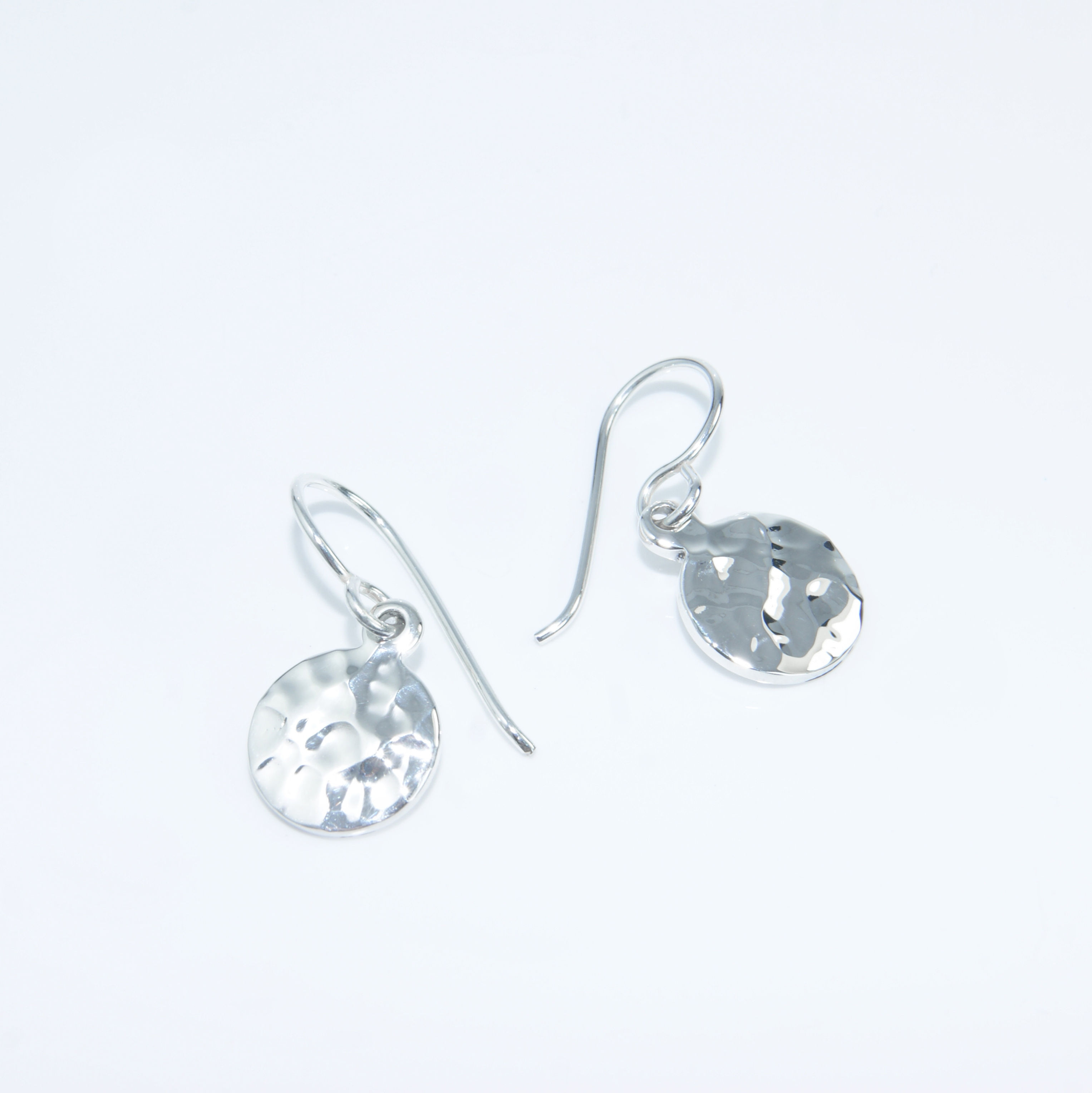 Platito Martillado Arillo