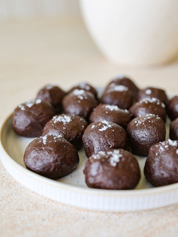Chocolate Sea Salt Protein Balls Recipe