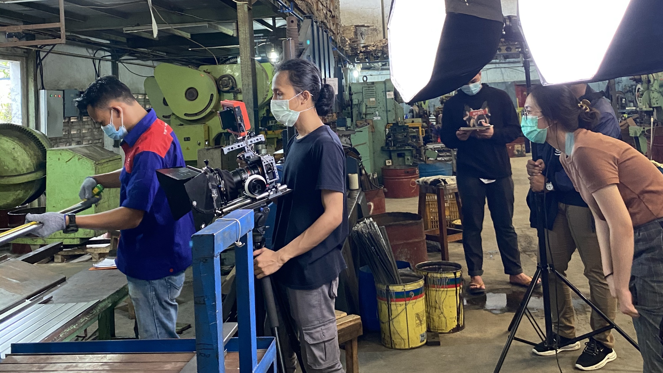 BEHIND THE SCENE