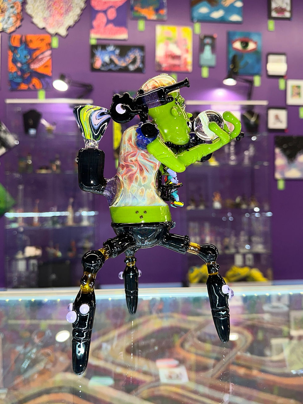 Thumbnail: 1/1 Alien Sculpture rig w/ Removable Raygun & Matching BowlHead