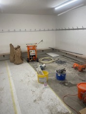 Rennovationsarbeiten in Garderobe