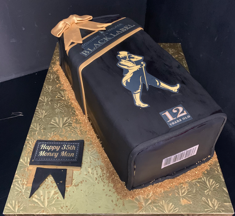 Alcohol_Cake_Johnny_Walker_Whiskey_Box.HEIC
