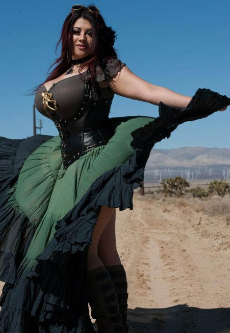 Küçük resim: Arap Escort Bayan Amira