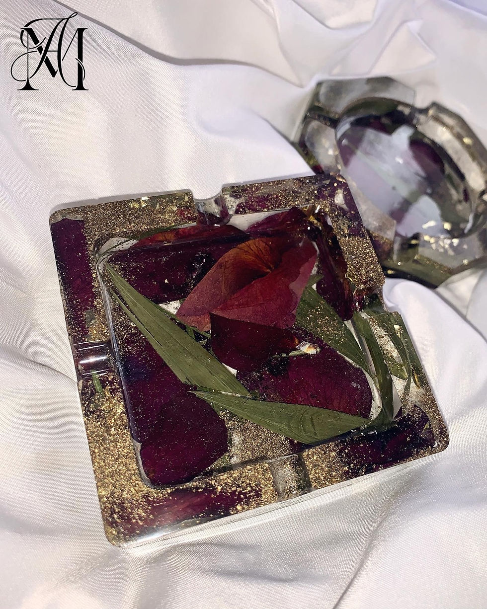 Thumbnail: Aschenbecher Rosen 