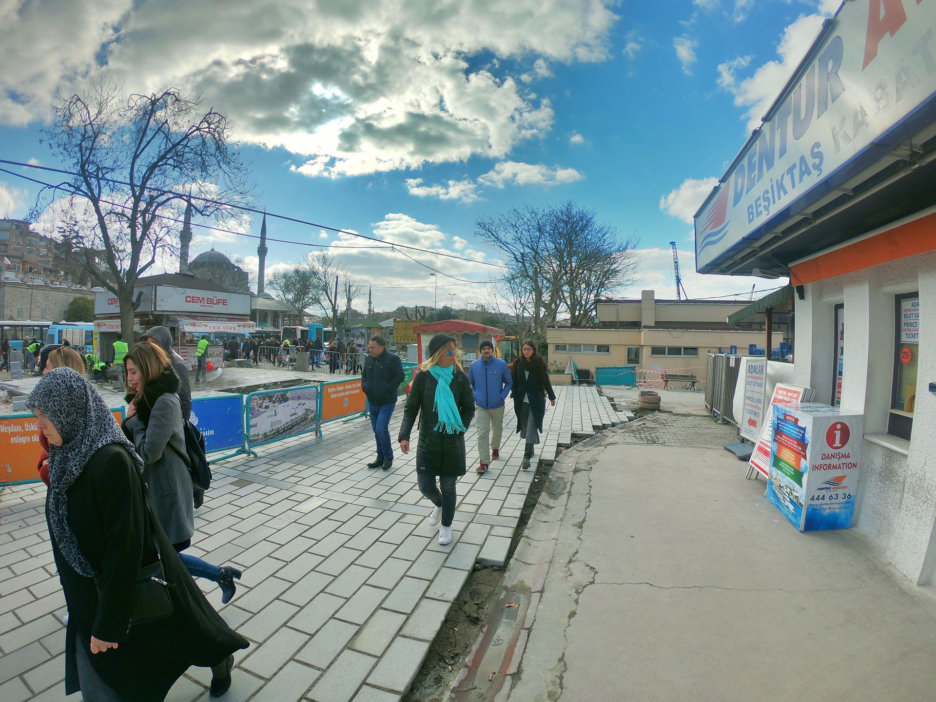 Irgendwo am Hafen
