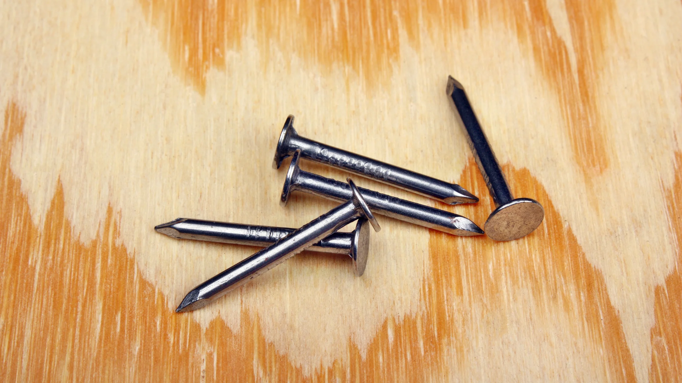 5. Nail in wood clip art - Dreamstime - wide 1