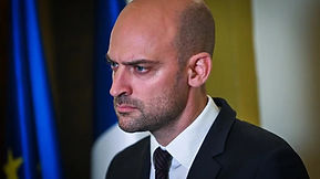 French foreign minister urges Israel to let international media 'bear witness' in Gaza