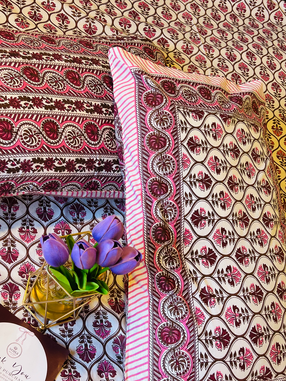 Thumbnail: Titli Cotton Double Bedsheet (Pink - Queen Size)