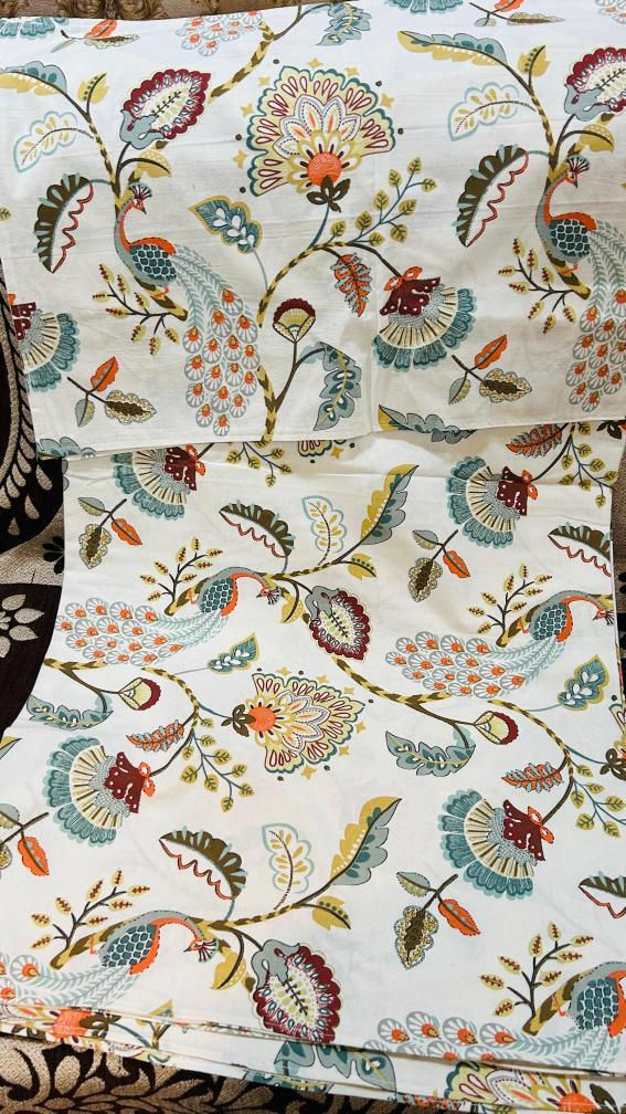 Thumbnail: Anokhi Double Fitted Bedsheet (White - King Size)