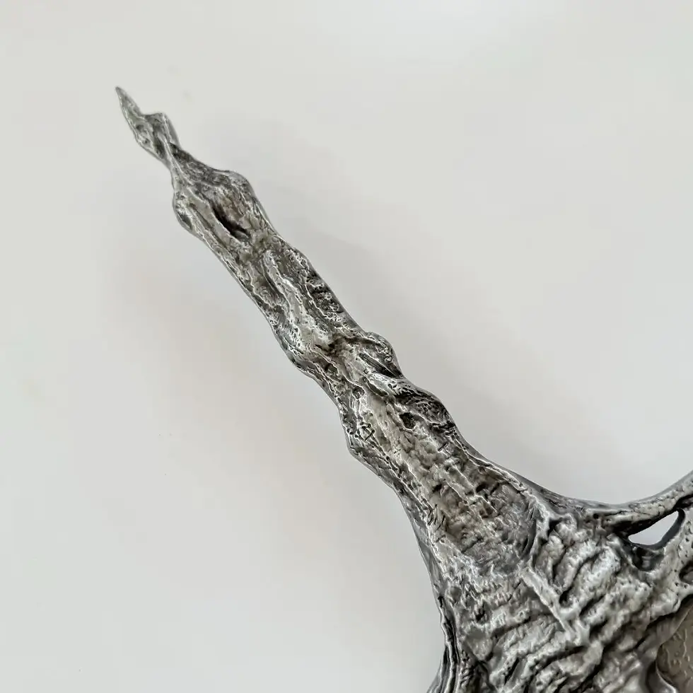 Miniature : Épée Relique Sacrée