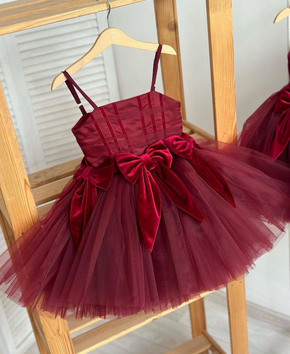 Χειροποίητο φόρεμα.