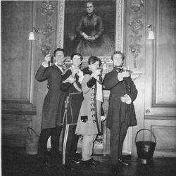 Gogol's "Igroki" staging