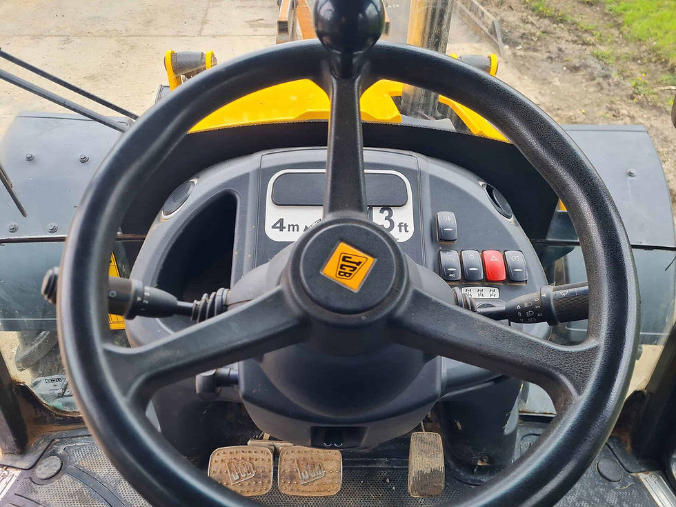 Thumbnail: 2018  JCB 4CX