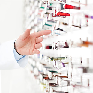 Eyeglasses Display Selection