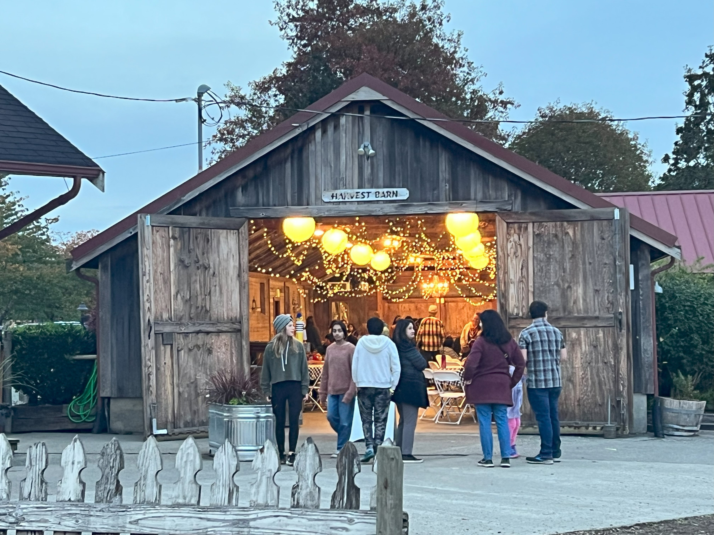 barn-party-room-rentals