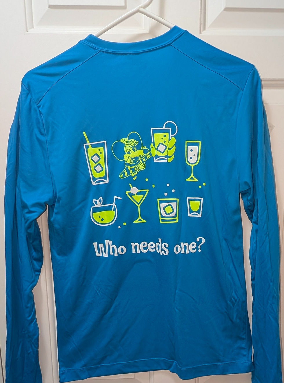Thumbnail: UPF 50 Longsleeve Cocktails on Beach