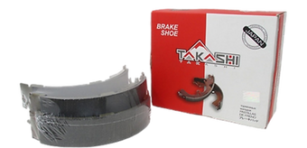 Colaboradores de Perfect Trading Company con la marca Takashi