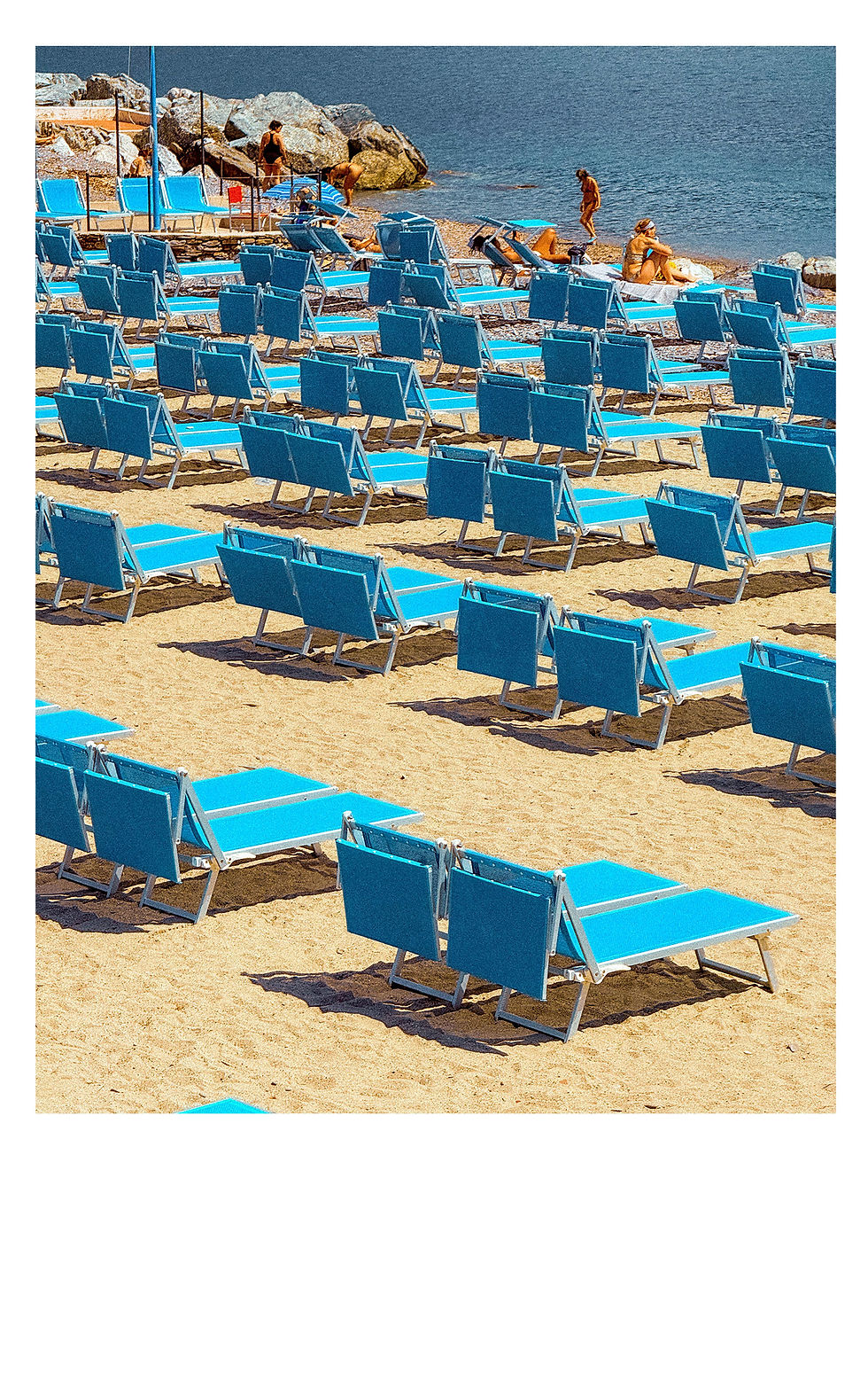 prints_euroliving2.jpg