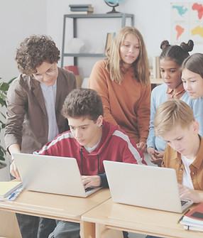 Workshop für Schüler und Lehrer gegen Mobbing an Schulen