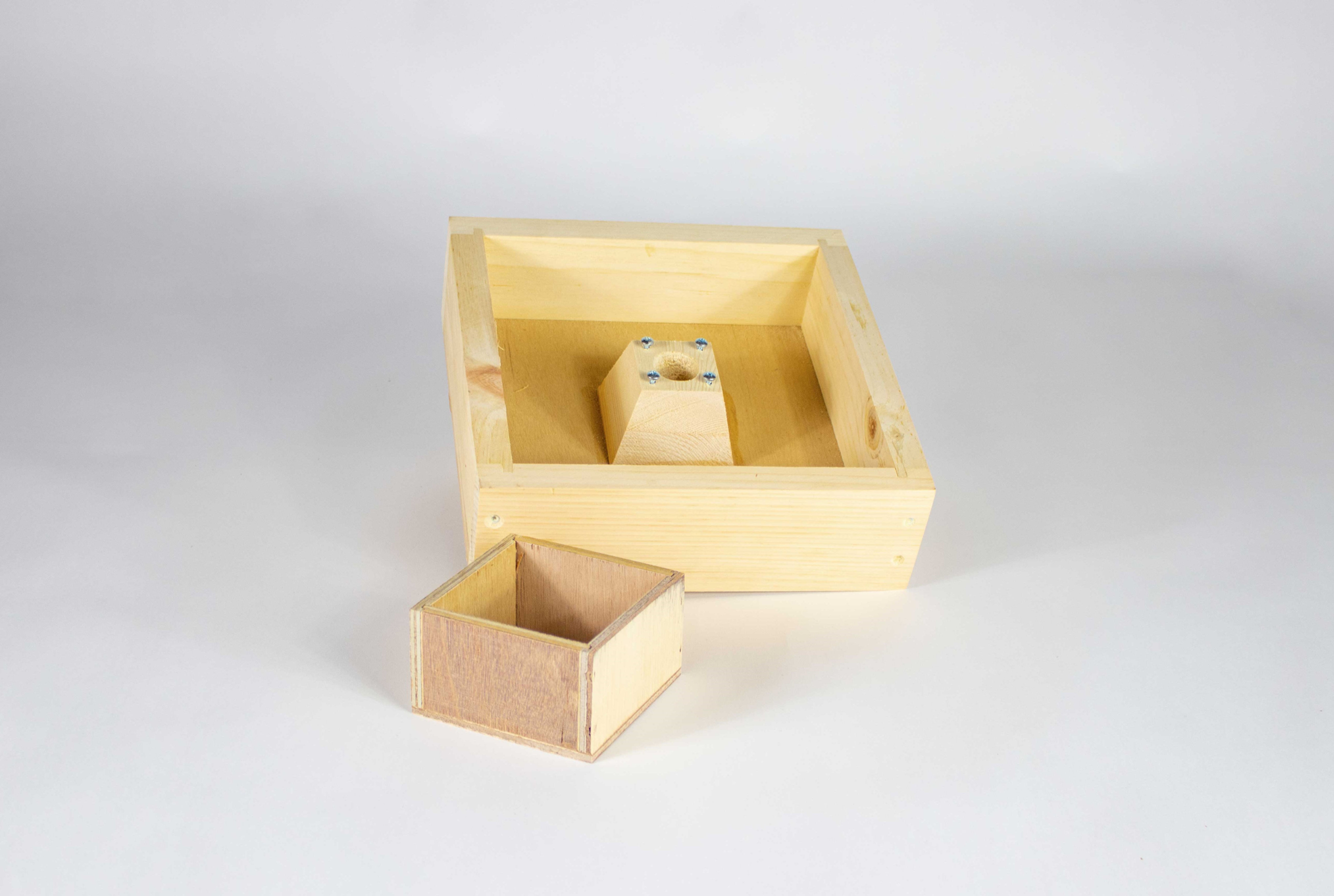 Mini Plus Futterzarge Holz