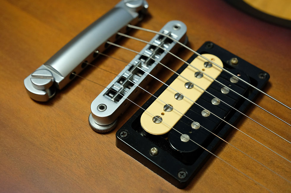 Thumbnail: Gibson SG-J