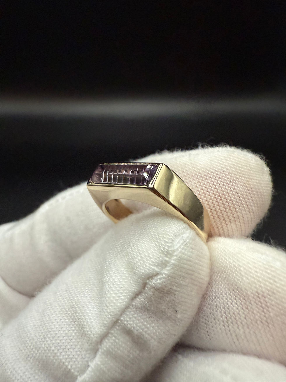 Thumbnail: Amethyst ring