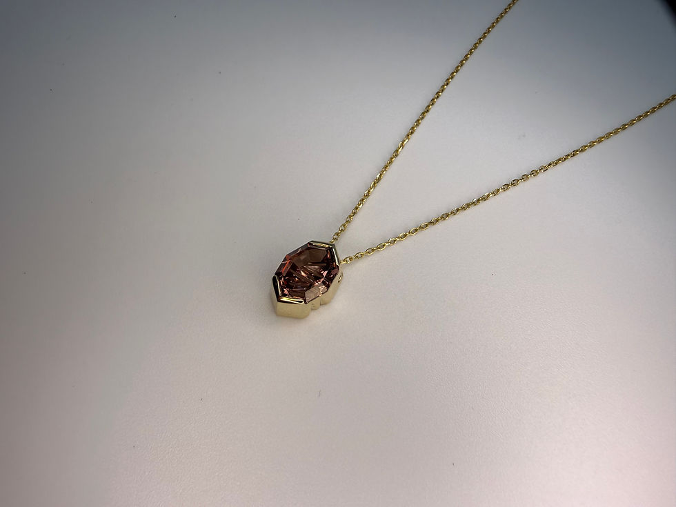 Thumbnail: Color shift garnet slider