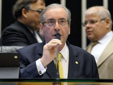 Xadrez aos 16! - Cunha aprova redução da maioridade penal