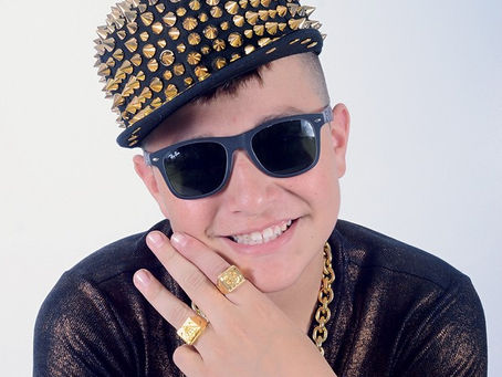 RÁ-TIM-BUM!!!! Mc Gui completa 17 anos