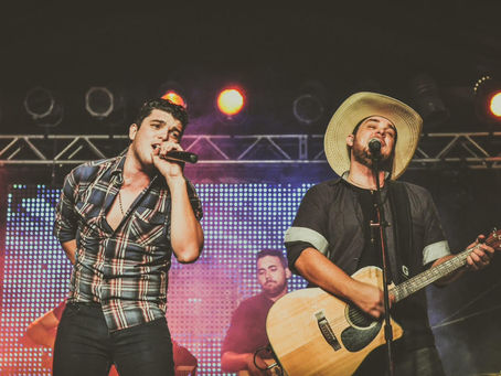 Marcio & Douglas e Paula Fernandes se apresentam em São Paulo/SP nesta sexta-feira (26)