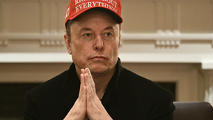 予想外の展開─イーロン･マスクの更迭を公式出生時刻で診る