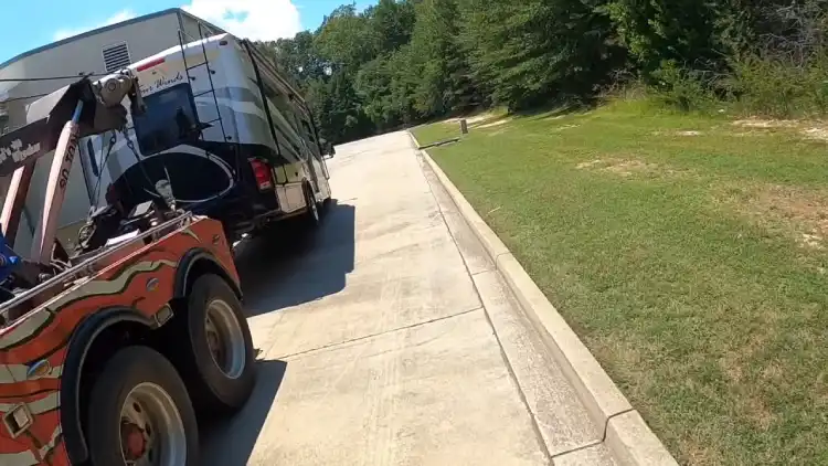 How to Tow a Broken Motorhome