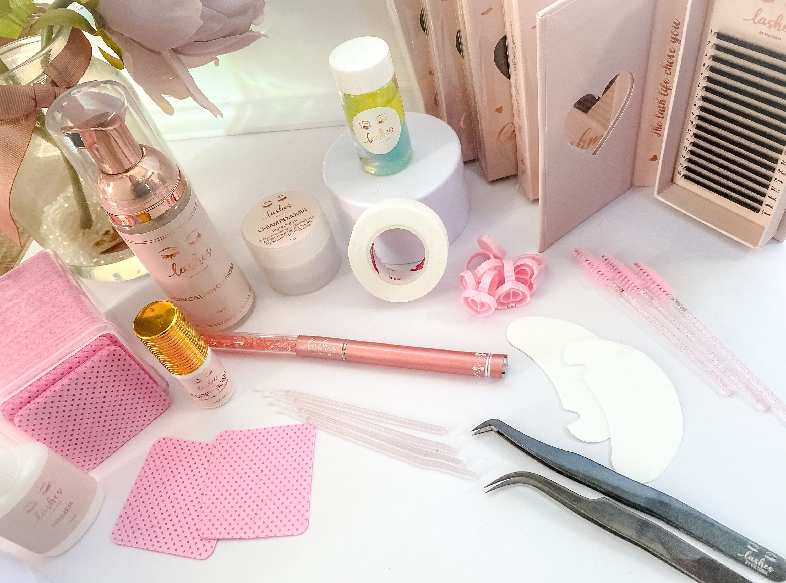 Full lash kit with a FREE bonder