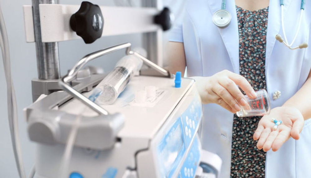 Background infusions with PCA can be unsafe but are concurrent oral