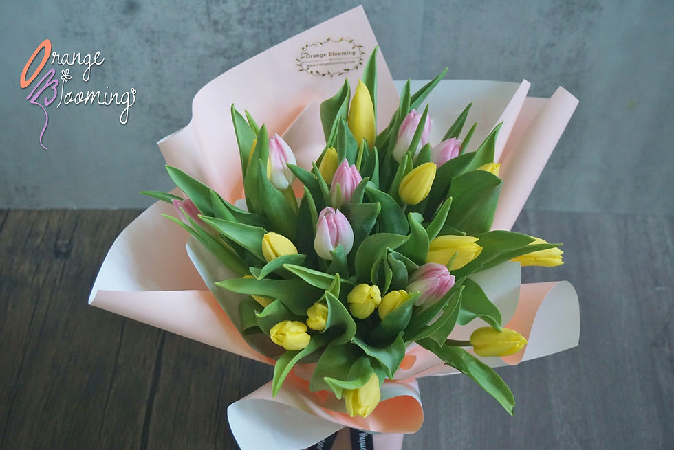 Thumbnail: Yellow & Pink Tulips Bouquet 鬱金香花束