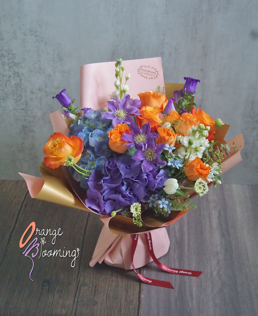 Thumbnail: Purple Blue Hydrangea & Orange Rose Bouquet 紫藍繡球橙玫瑰花束