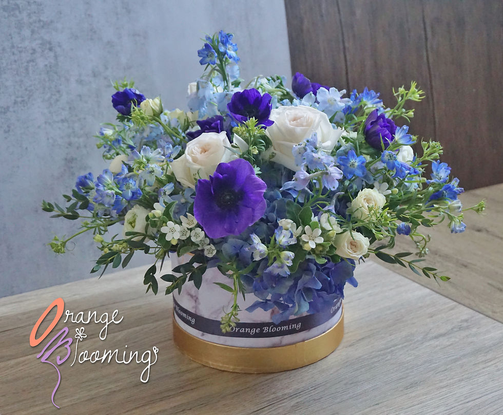 Thumbnail: Larkspur & Hydrangea Flower Box 小飛燕繍球花盒
