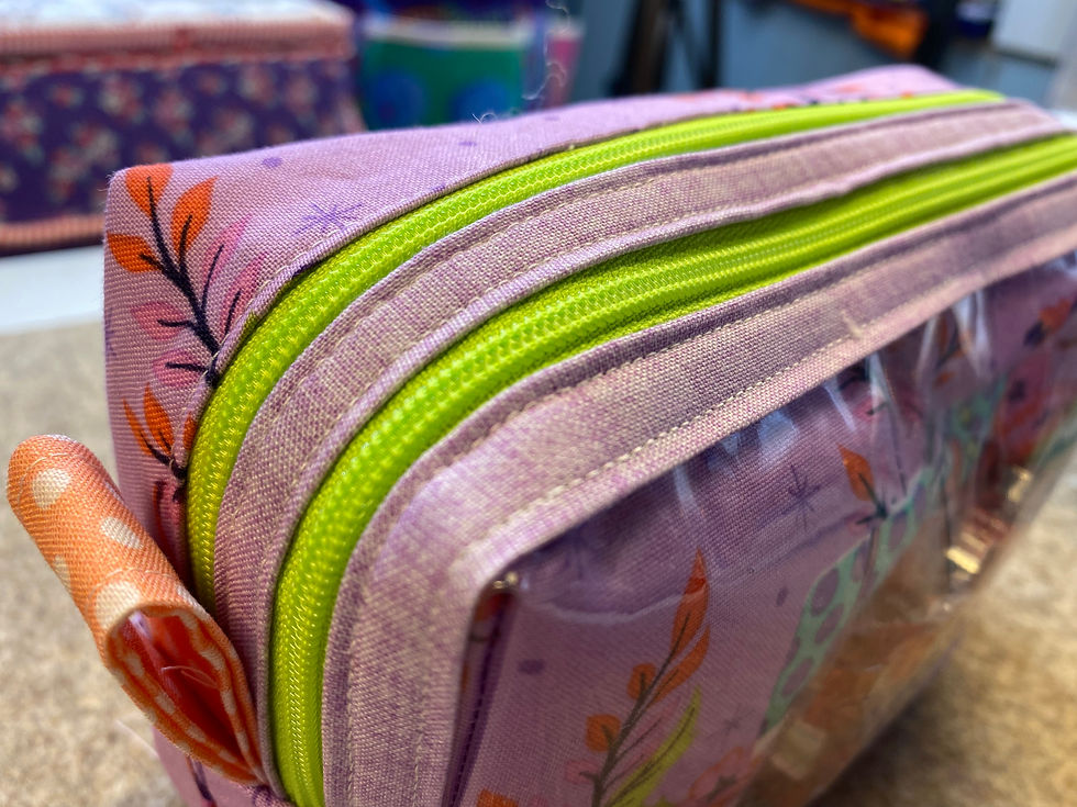 Thumbnail: Double Pocket Pouch PDF Pattern