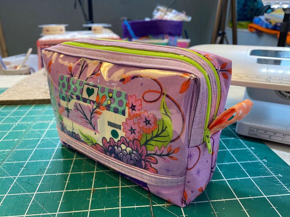 Thumbnail: Double Pocket Pouch PDF Pattern